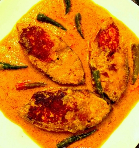 Chhanamukhi Ilish Or Cottage Cheese Stuffed Hilsa ( Guest Post By Nandini Ghosh)